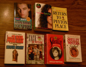 Lot of 40: TV and Movie Related Books :: Lot # 2 Pic 4