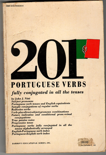 Lot of 2 Portuguese Books Pic 2