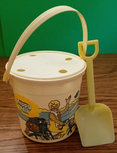 McDonald's Olympic Happy Pail and shovel Pic 2