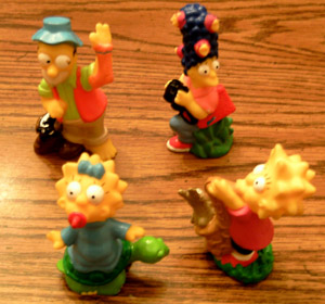 Lot of 6 Simpsons Toys + The Simpsons Family Keychain Pic 2