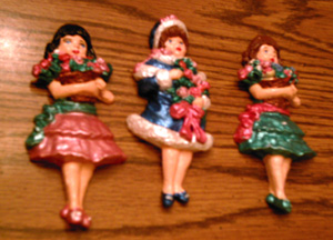 Lot of 6: Colorful Costumed Chalk Figures Pic 1
