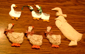 Lot of 14: Ducks, Chicken, Goose Figures Pic 1