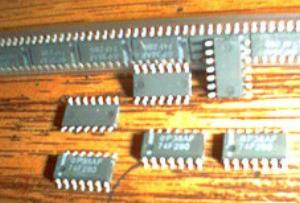 Lot of 40: National Semiconductor 74F280 Pic 2