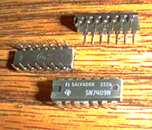 Lot of 12: Texas Instruments SN7409N Pic 2