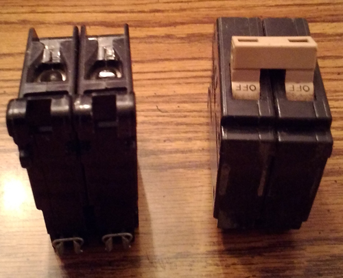 Lot of 2: Cutler-Hammer 2 Pole Circuit Breakers Pic 2