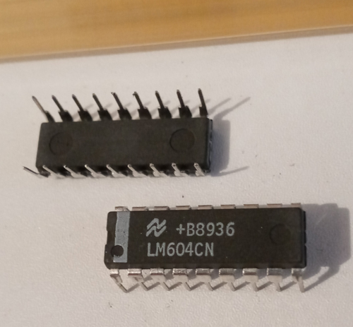 Lot of 2: National Semiconductor LM604CN