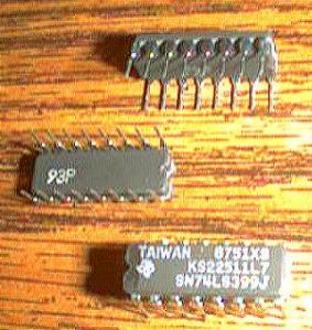 Lot of 25: Texas Instruments SN74LS399J Pic 2