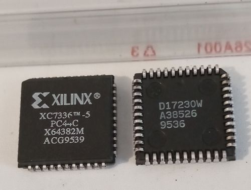 Lot of 26: Xilinx XC7336-5PC44C