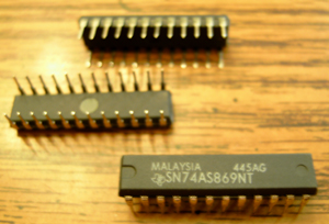 Lot of 15: Texas Instruments SN74AS869NT
