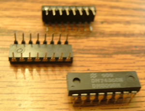 Lot of 20: National Semiconductor DM74368N DM8098N
