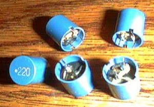 Lots of 50: 22UH THR 2 PIN Inductors Pic 2