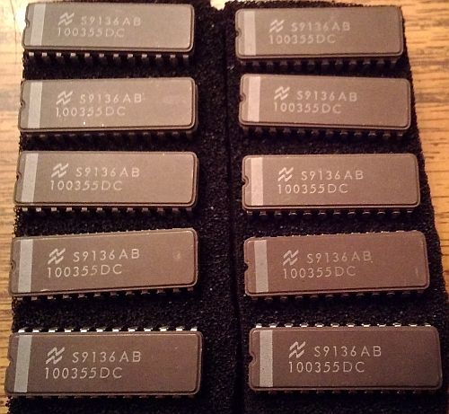 Lot of 10: National Semiconductor 100355DC