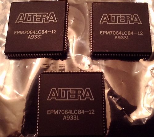 Lot of 3: Altera EPM7064LC84-12