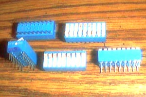 Lot of 22: 240009G 9 Position DIP Switches Pic 2