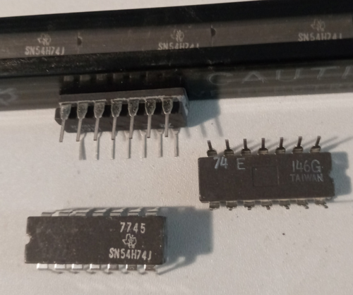 Lot of 12: Texas Instruments SN54H74J