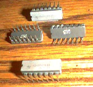 Lot of 10: Texas Instruments SN7407J KS-22123L11 Pic 2