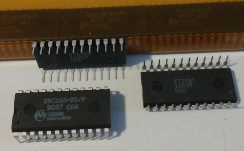 Lot of 15: Microchip 28C16A-20/P