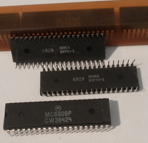 Lot of 6: Motorola MC6809P