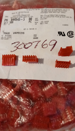 Lots of 500: Tyco 644540-3