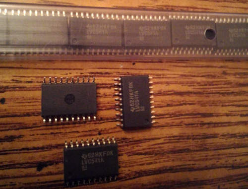 Lot of 148: Texas Instruments SN74LVC541ADW